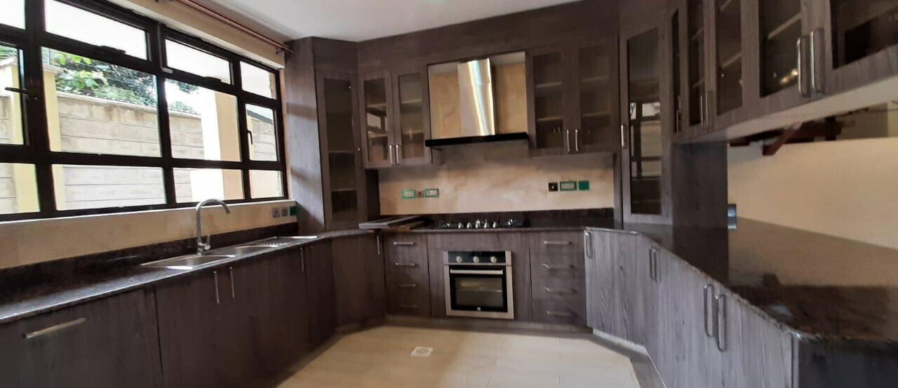 Brand New 5-Ensuite Townhouse with Lift & Mature Garden - Lavington