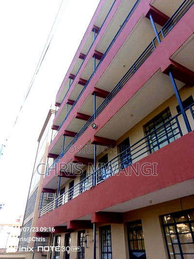 2bdrm Block of Flats in Ruaka Estate Bypass for sale - Image 1