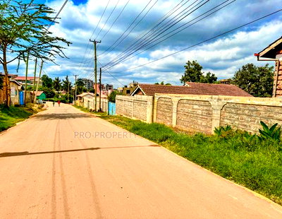 Prime Commercial Plot Touching Tarmac for Sale in Kinoo. - Image 2