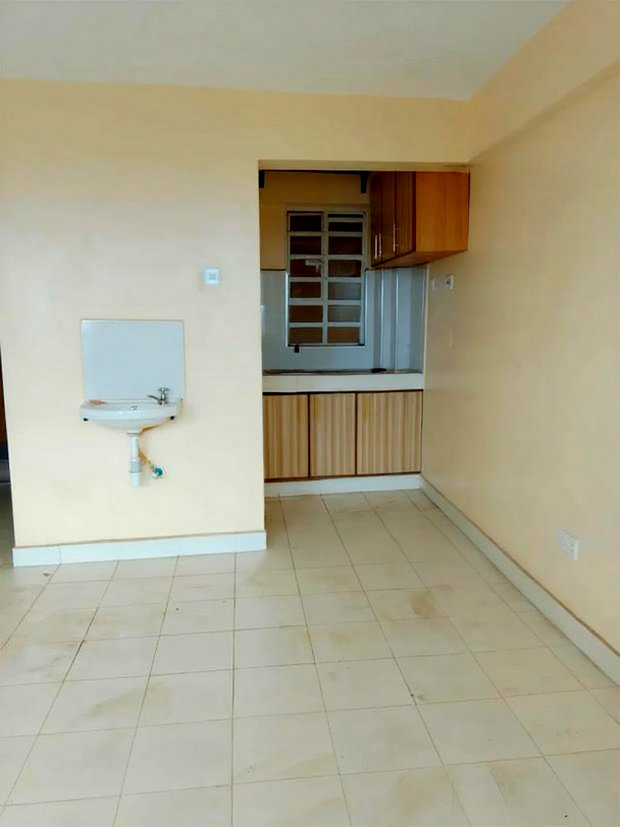 1bdrm Room &amp; Parlour in Oloibon Hotel Area, Umoja for rent