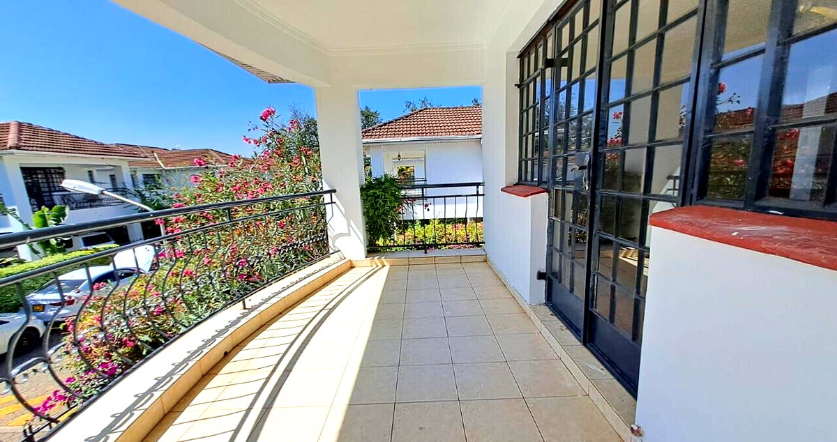 4-Ensuite Townhouse with Prayer Room & Pool - Westlands
