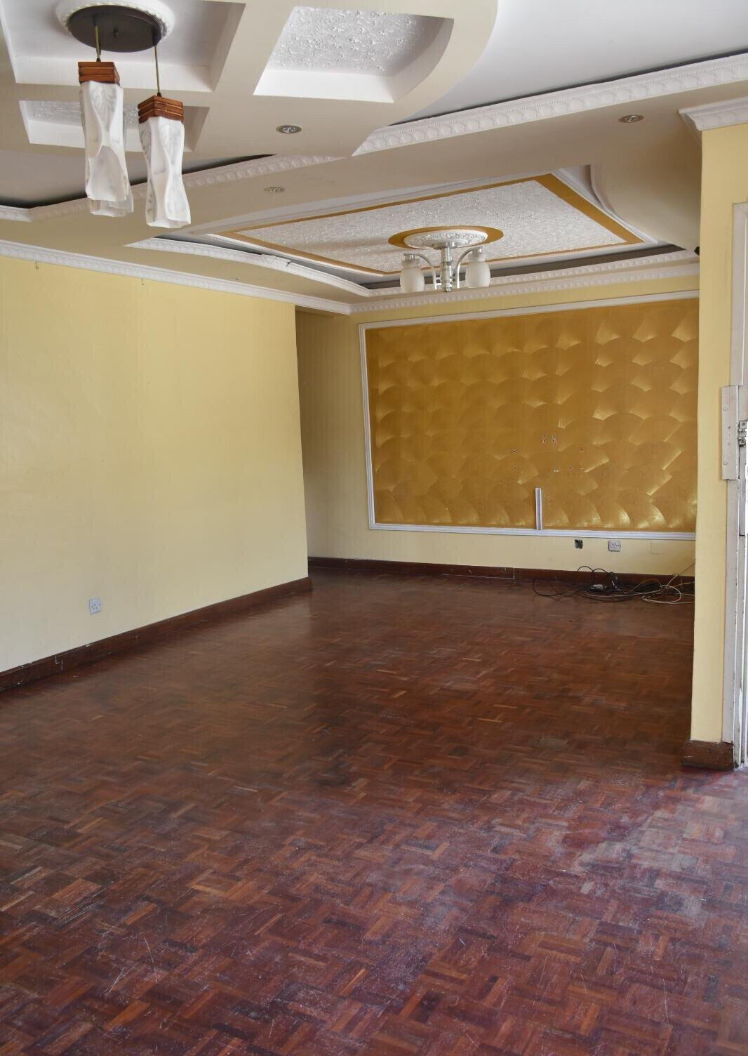 4BR Townhouse with DSQ & Master Ensuite - Golden Gate, South B
