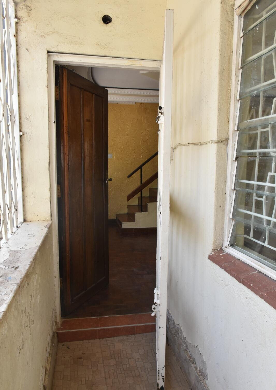 4BR Townhouse with DSQ & Master Ensuite - Golden Gate, South B