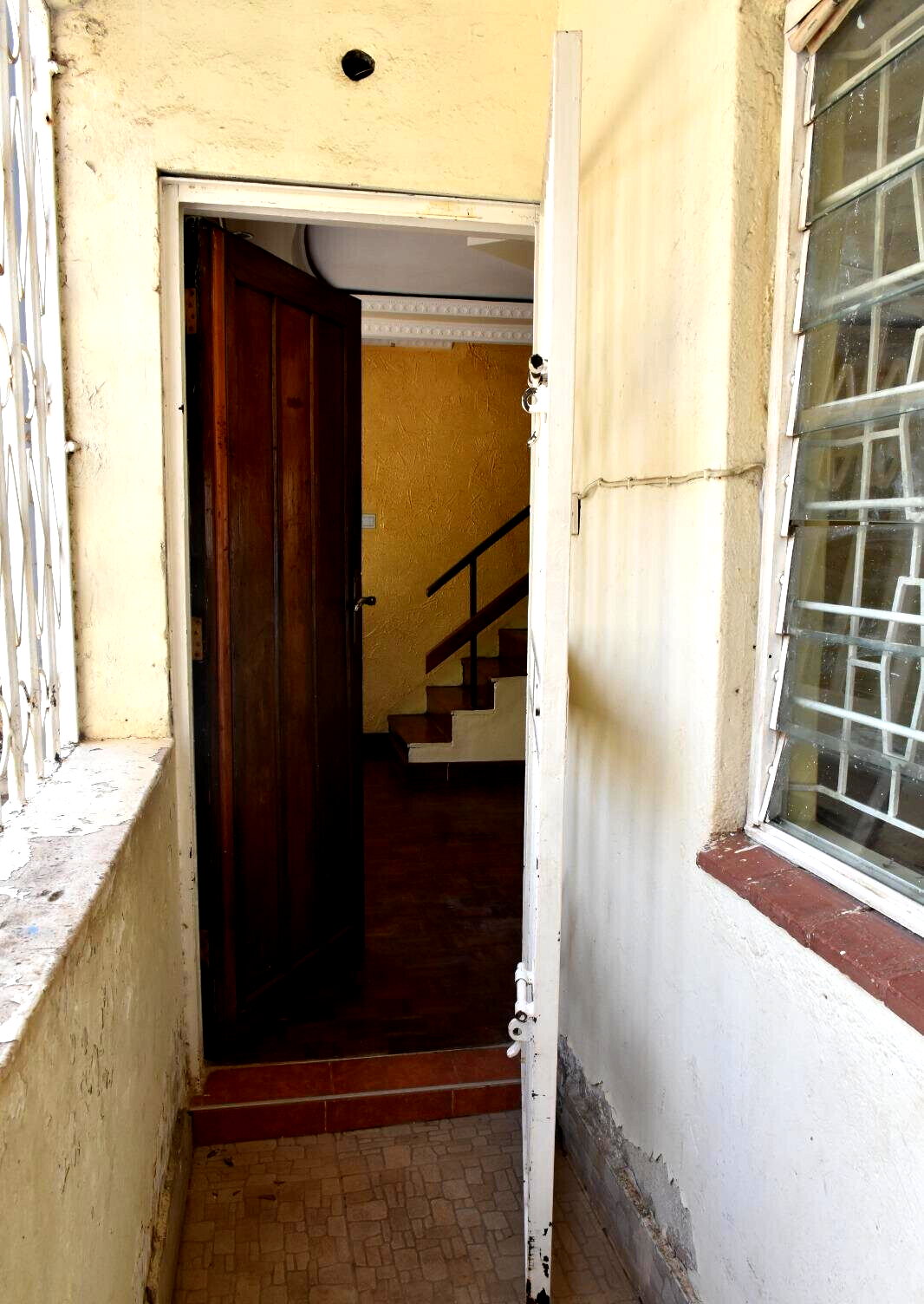 4BR Townhouse with DSQ & Master Ensuite - Golden Gate, South B
