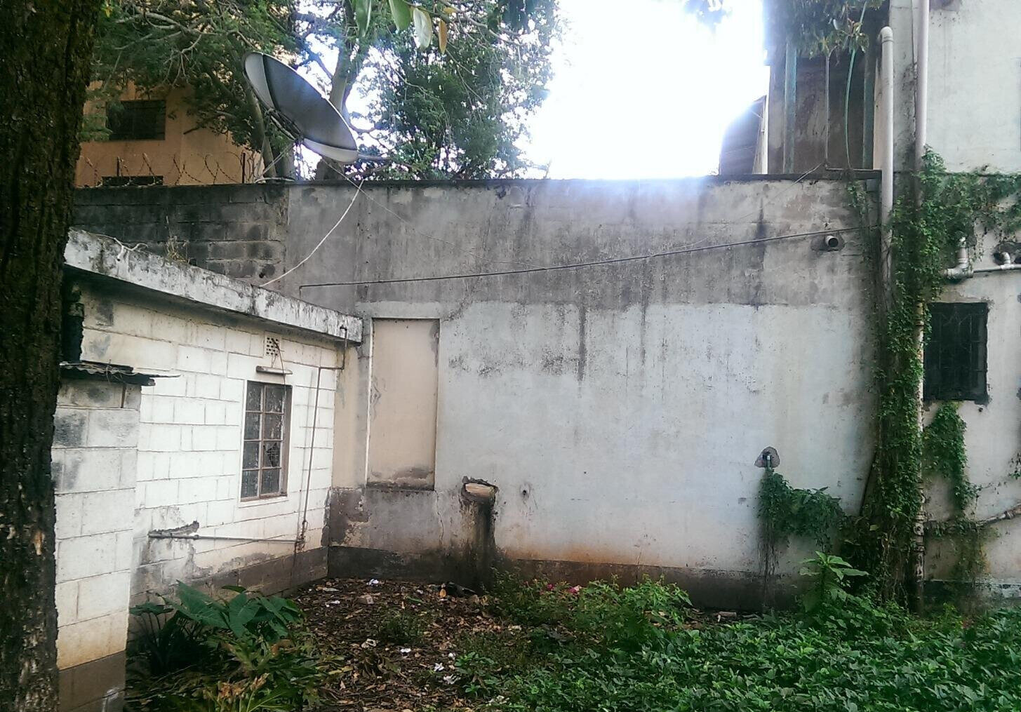 0.3 Acre Plot in Parklands