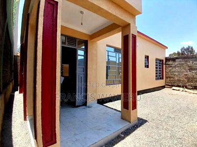 3bdrm Bungalow in Kenyatta Road for rent - Image 3