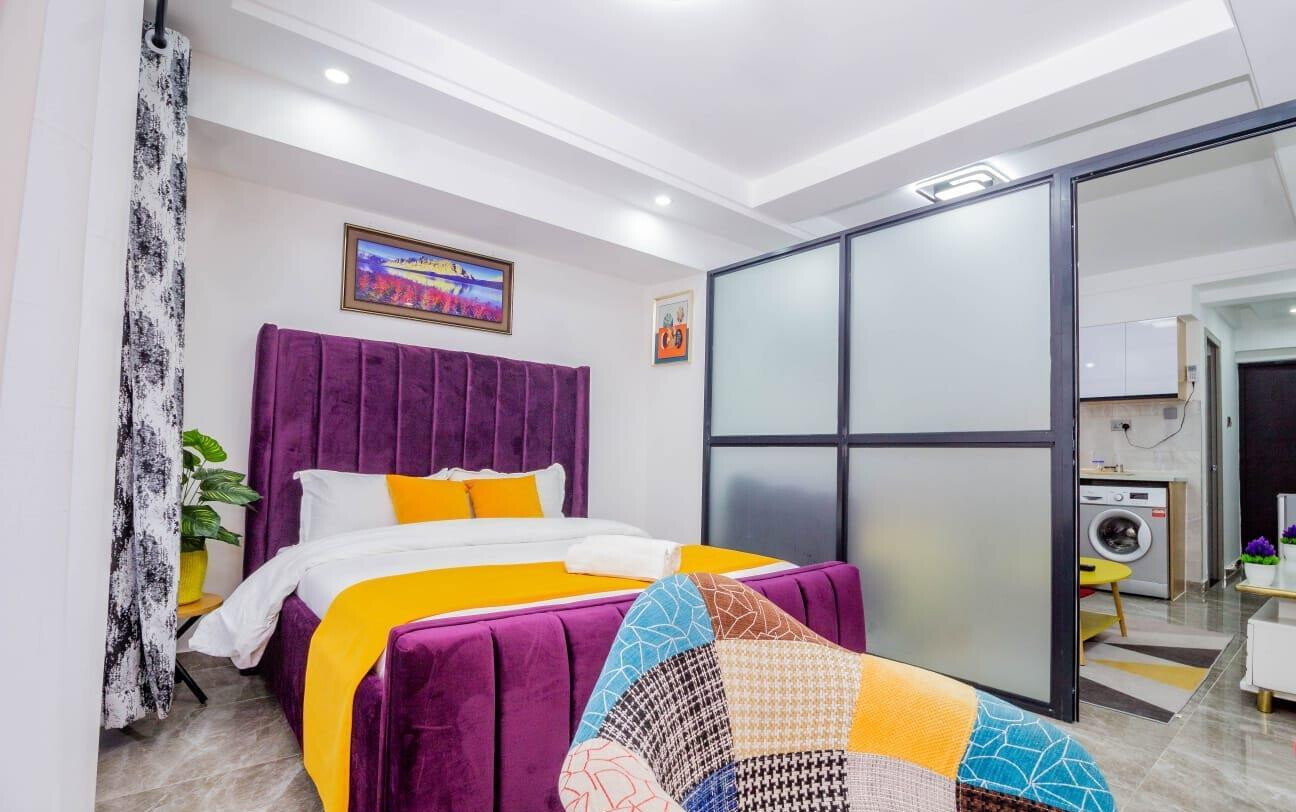 1BR Luxury Apartment with High-Speed Lifts & Gym - Kilimani
