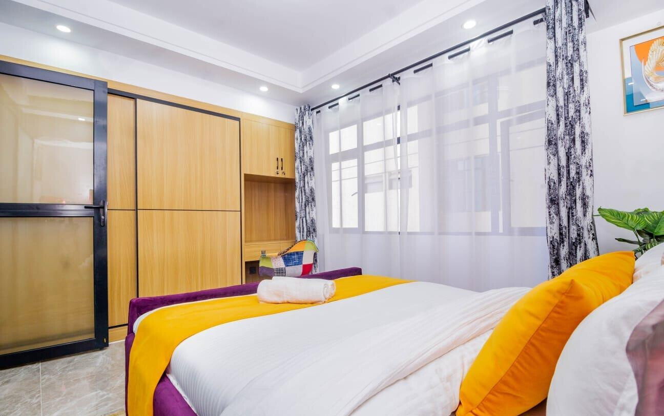 1BR Luxury Apartment with High-Speed Lifts & Gym - Kilimani