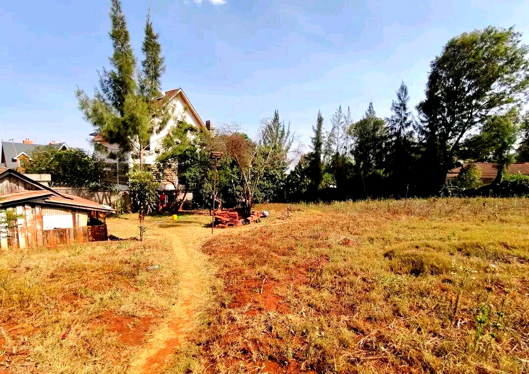 Garden Plot with Parking in Karen