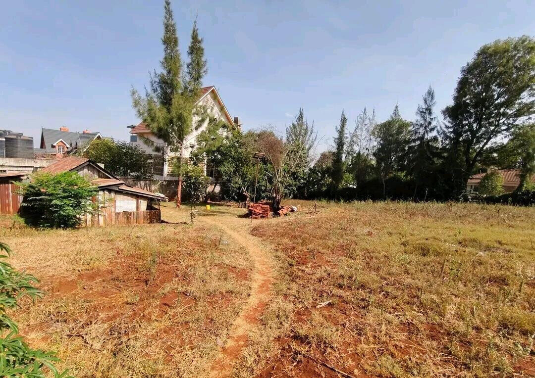 Garden Plot with Parking in Karen