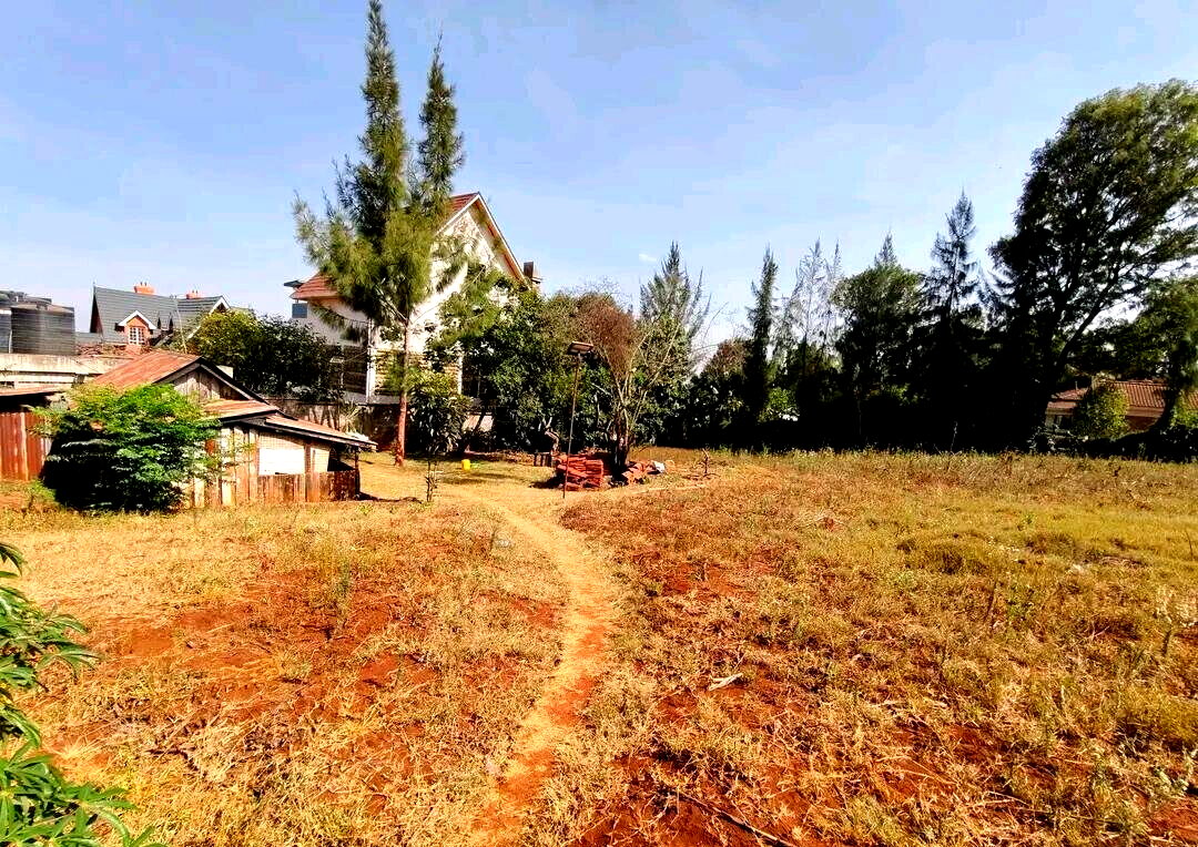 Garden Plot with Parking in Karen