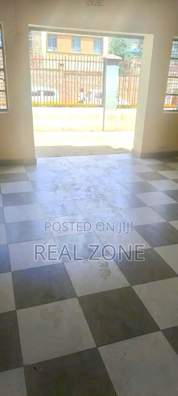 Shop at Ngara to Let