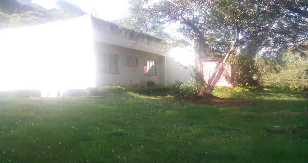 1 Acre Westlands Plot with Garden