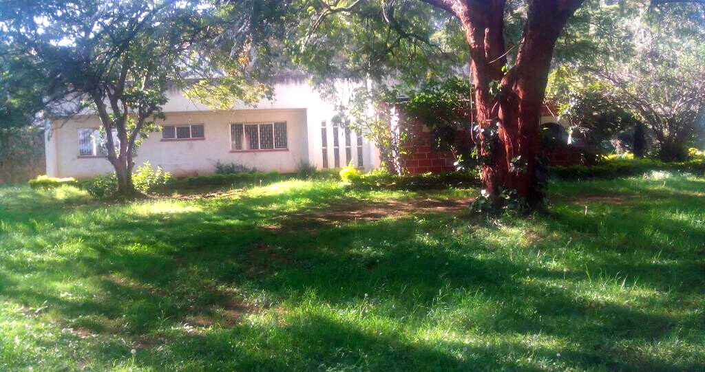 1 Acre Westlands Plot with Garden