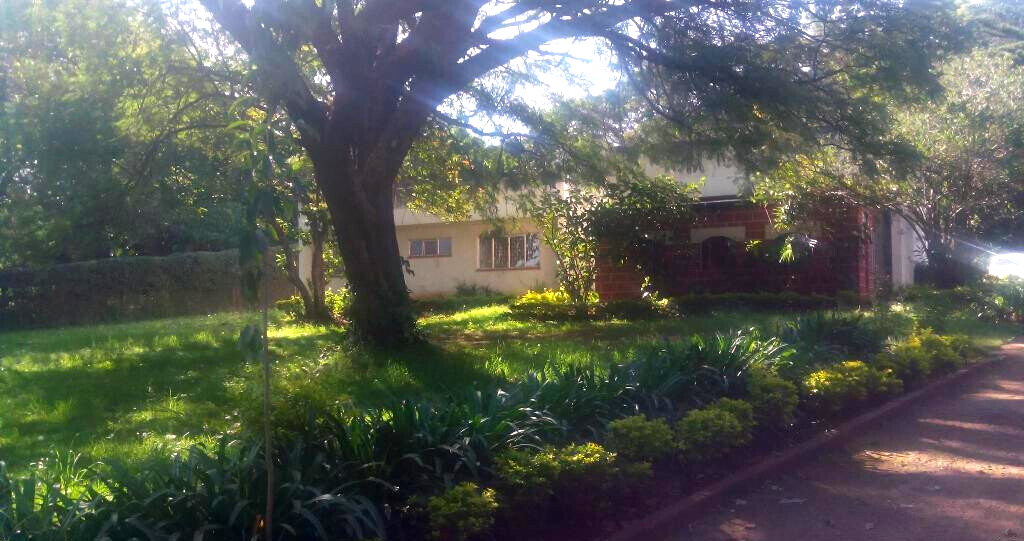 1 Acre Westlands Plot with Garden