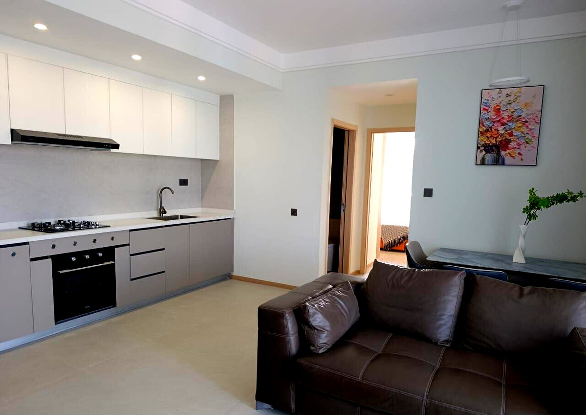 2BR Apartment with Heated Pool & Rooftop Lounge - Westlands