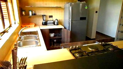 3bdrm Apartment in Nyali for rent - Image 9