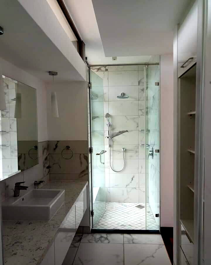 Half-Acre Villa with Private Pool & Clubhouse – Karen
