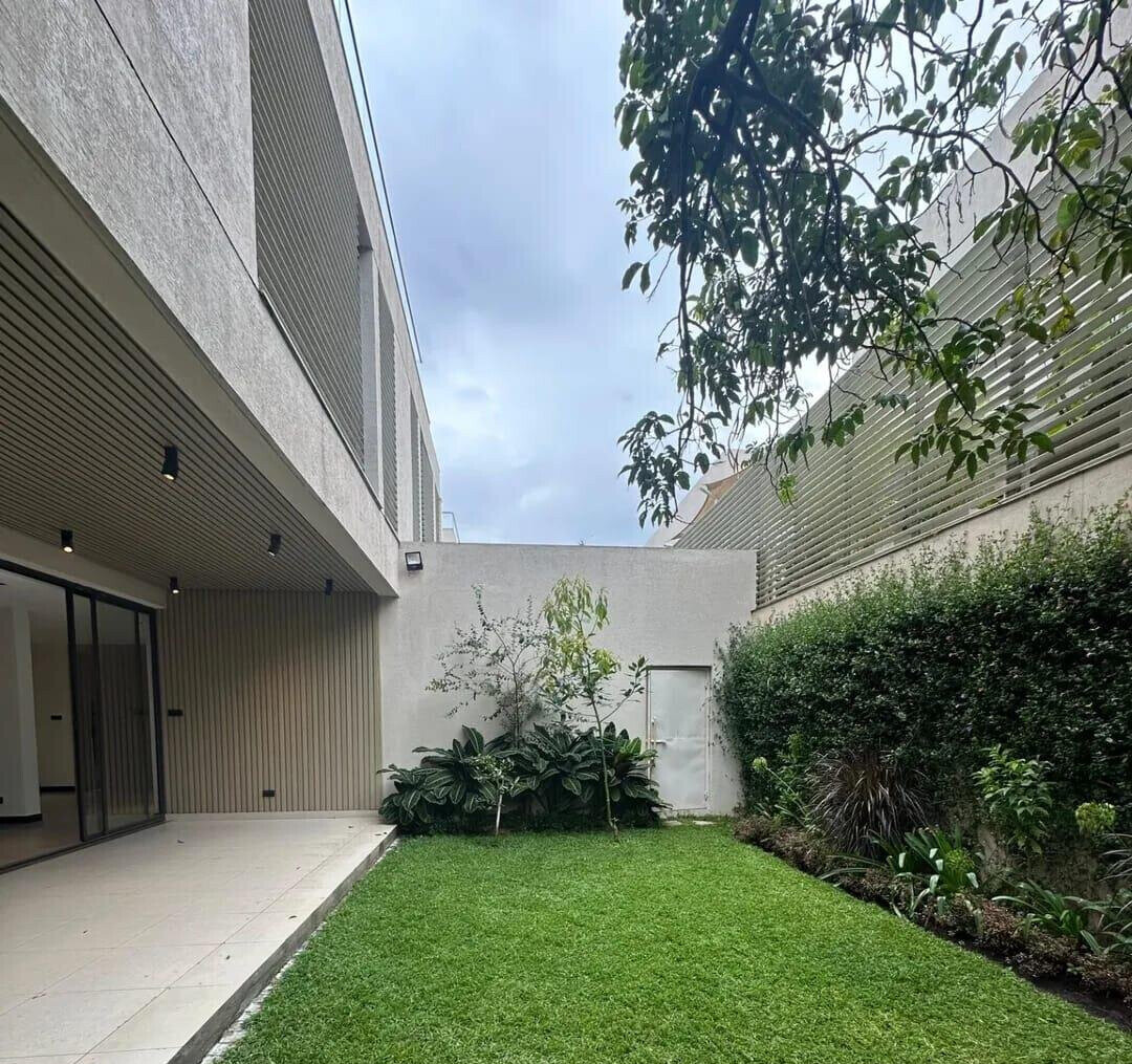 Executive 5BR Smart Villa in Gated Riverside Community - Nairobi