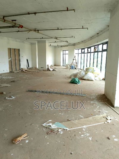Nice 2766 SQFT Grade a Office - Image 4
