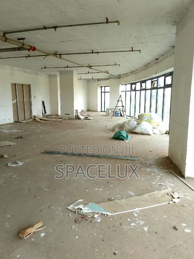 Nice 2766 SQFT Grade a Office - Image 2