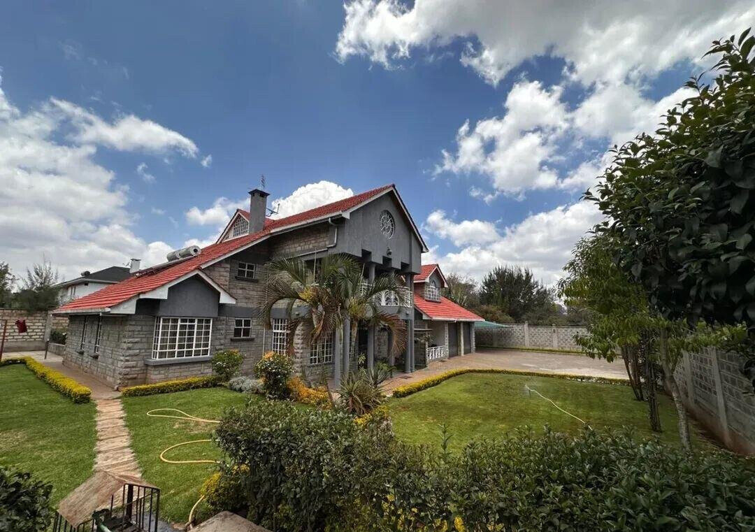 Half Acre 5BR Haven at KSh 350K