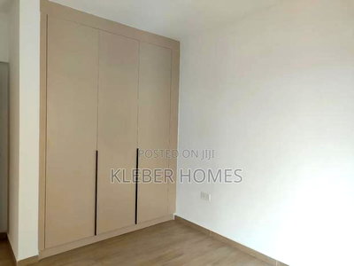 2bdrm Apartment in South C for sale - Image 10