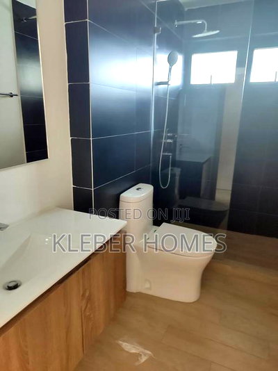 2bdrm Apartment in South C for sale - Image 9