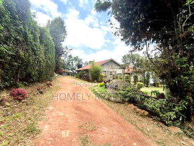 1.25 Acres With a 4-Bedroom Bungalow in Boroti Thigio Near Tarmac - Image 1