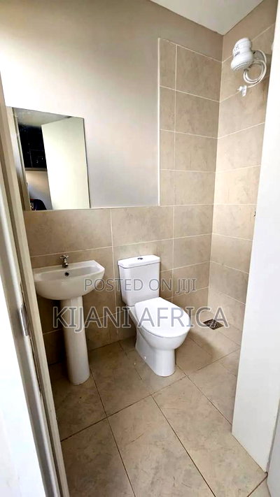 4bdrm Maisonette in Runda for rent - Image 9