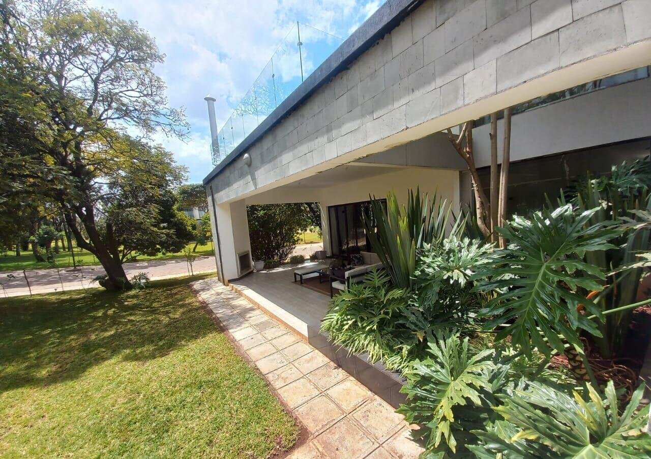 4-Ensuite Townhouse with Gym & Pool on Half-Acre – Karen