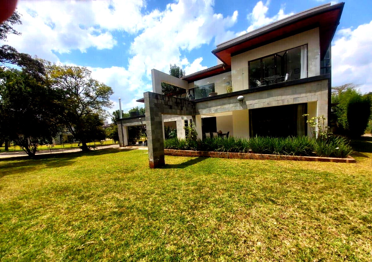 4-Ensuite Townhouse with Gym & Pool on Half-Acre – Karen