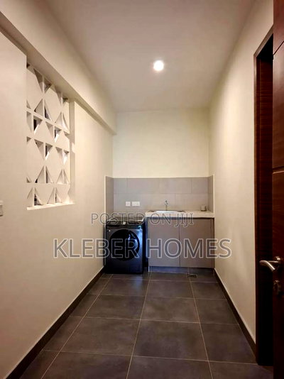 1bdrm Apartment in Riverside for sale - Image 8