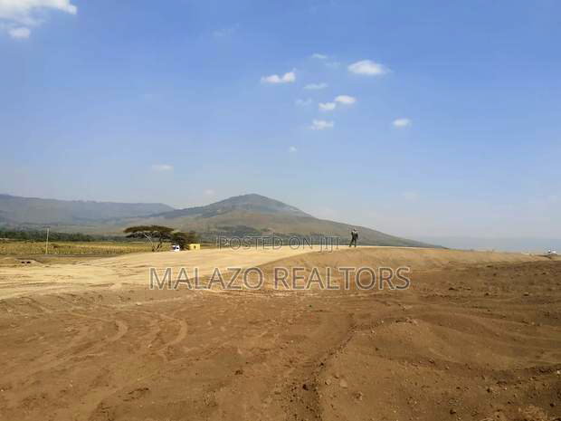 127 Acres for Sale in Longonot