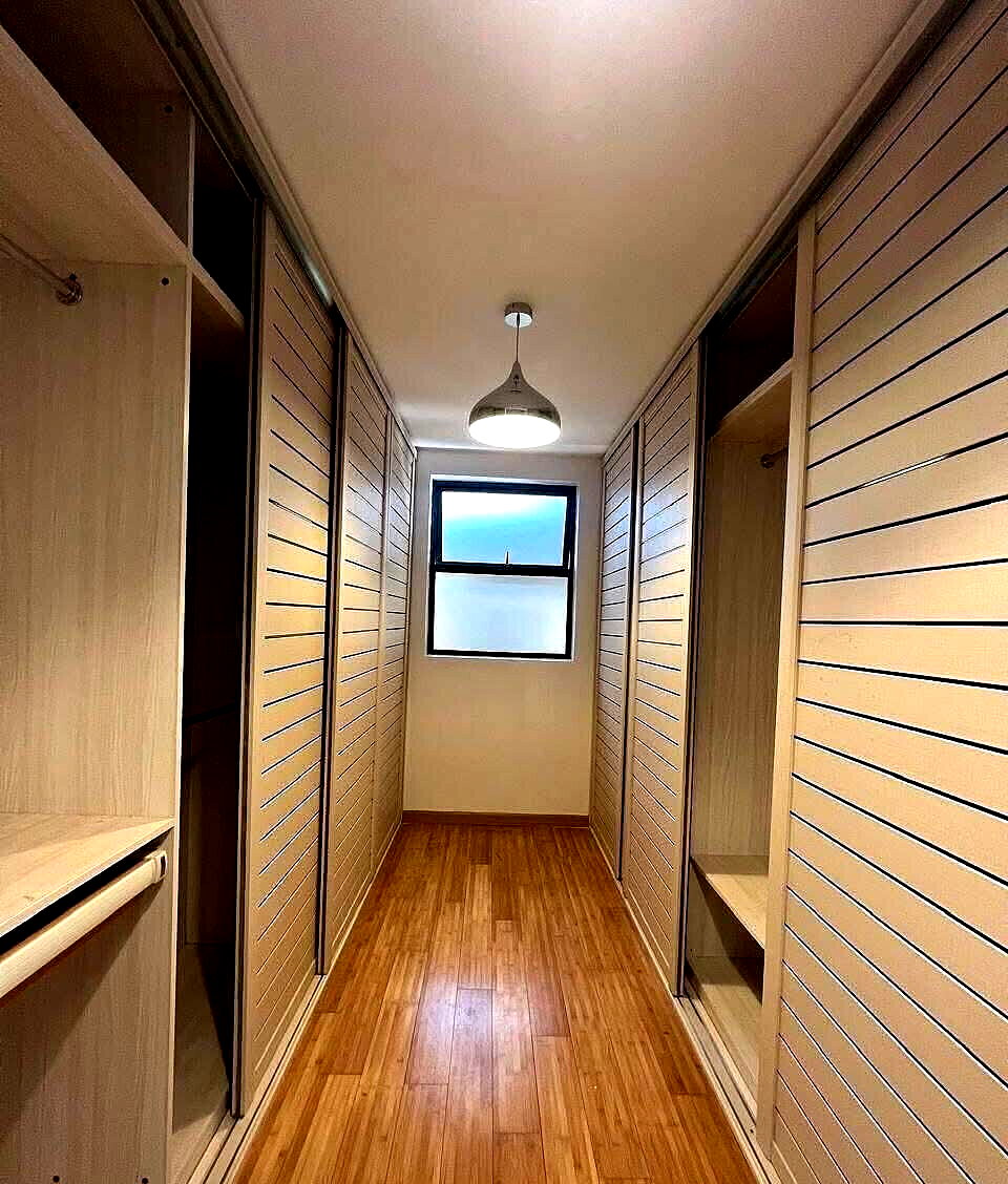 Executive 5-Ensuite Townhouse with DSQ & Garden – Karen