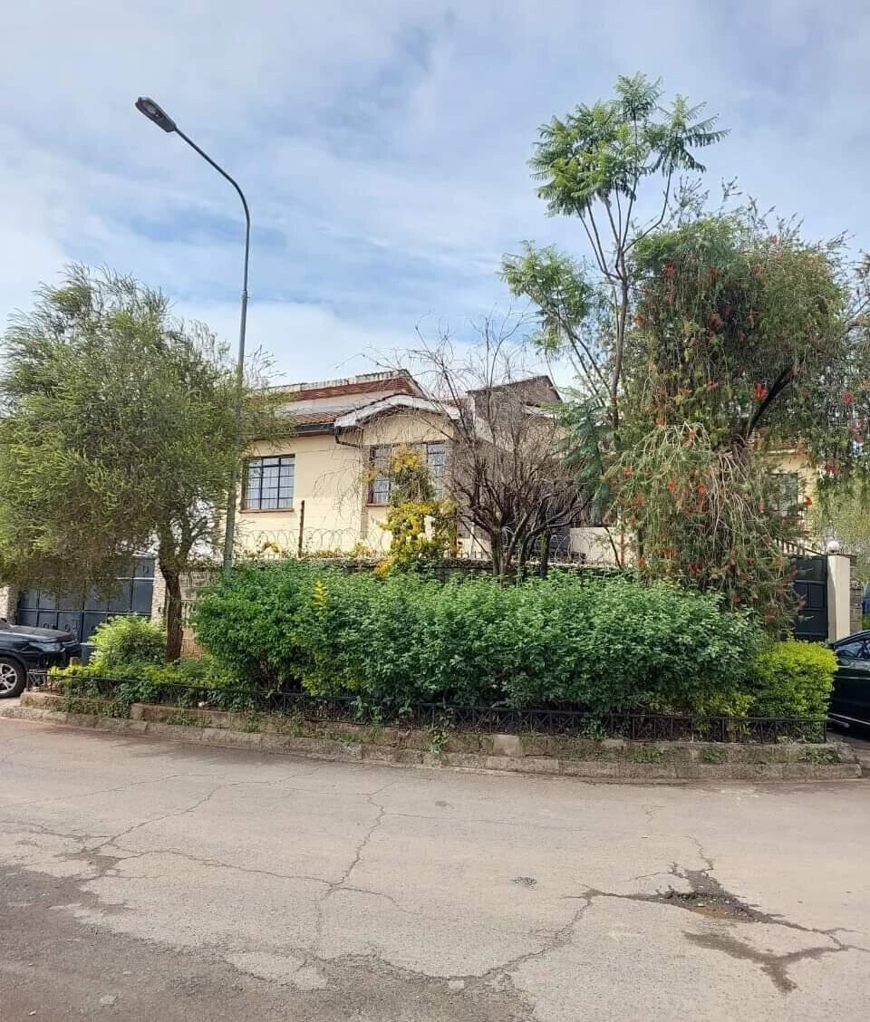 Twin Townhouses with DSQ & Private Compounds - South C