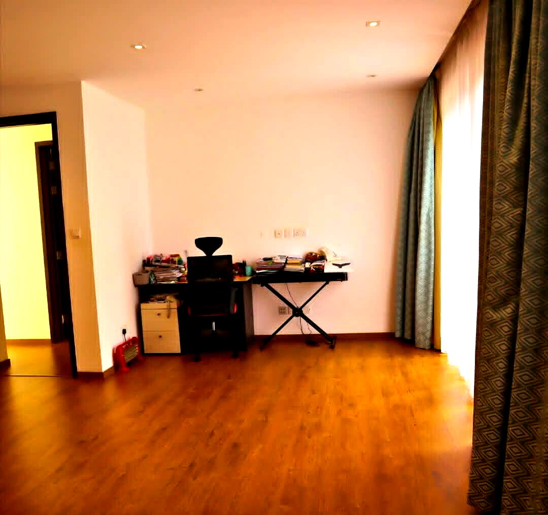 4BR Villa with 6 Lounges & Karura Views - Kitisuru