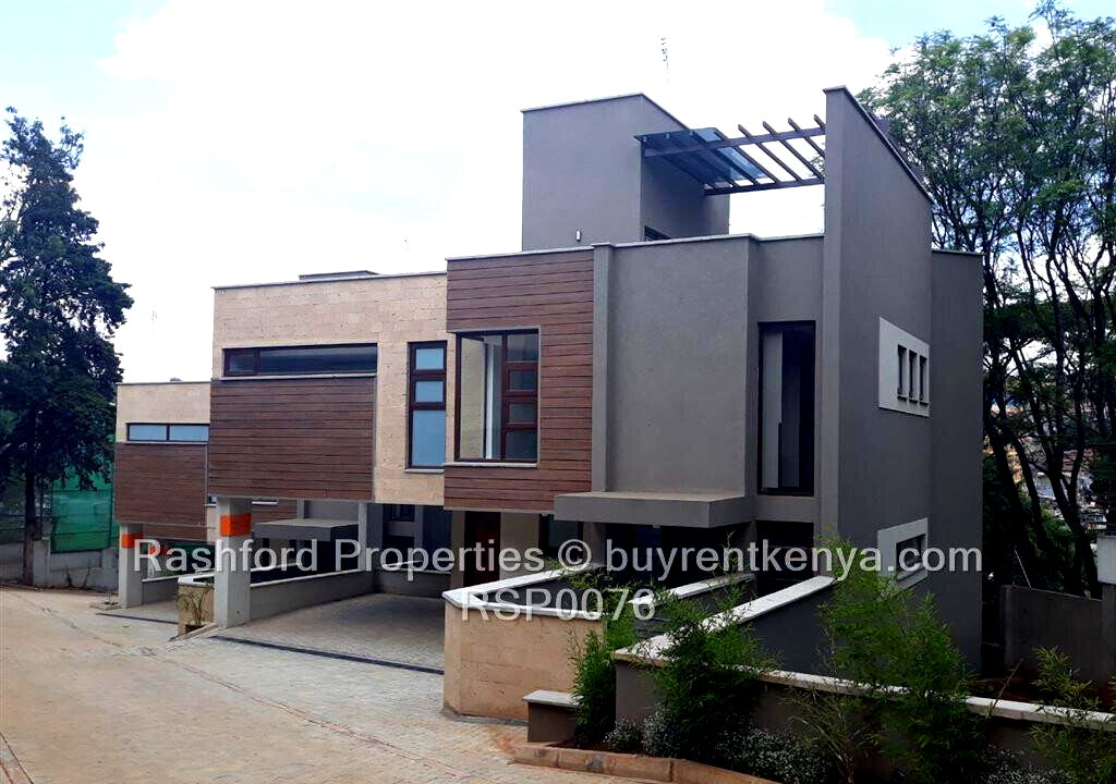 4-Ensuite Townhouse with Rooftop Terrace & DSQ - Lavington