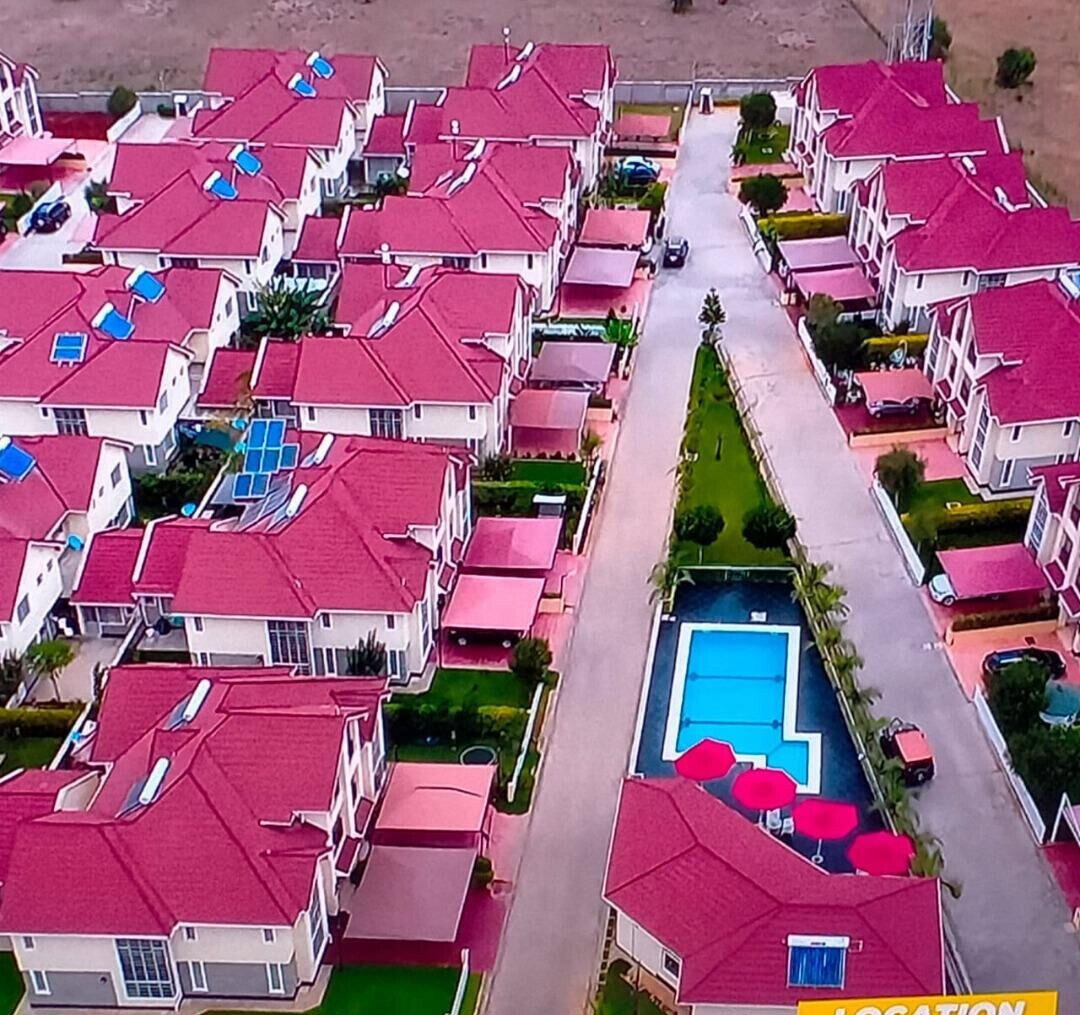5BR All-Ensuite Townhouse with Penthouse & DSQ - Kitengela Gated Estate