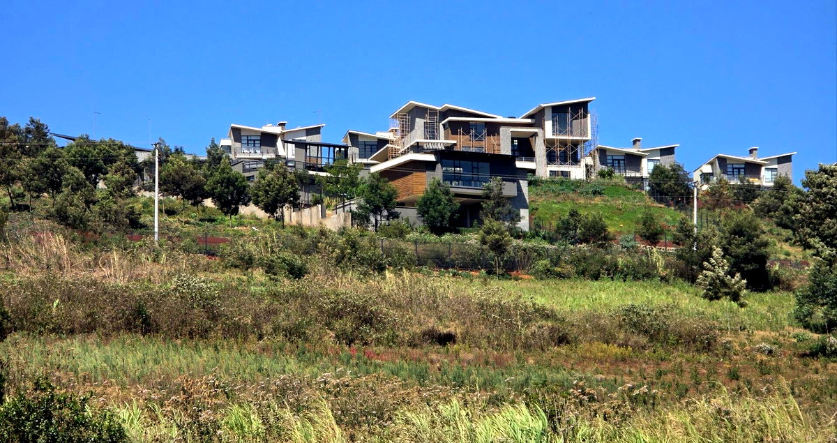 Redhill Garden Plot for KSh 25M