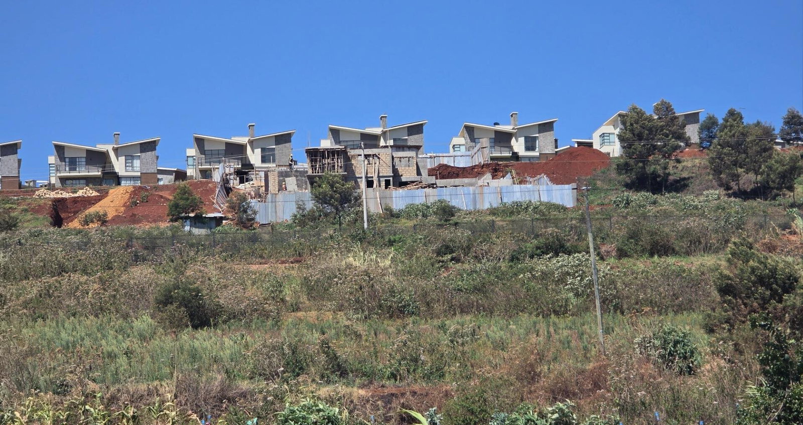 Redhill Garden Plot for KSh 25M