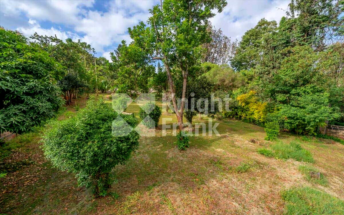 0.72 Acre Riverside Plot at KSh 180M