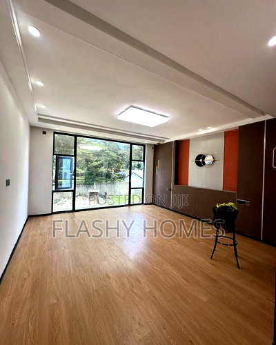 5bdrm Villa in Valley Arcade for sale - Image 2