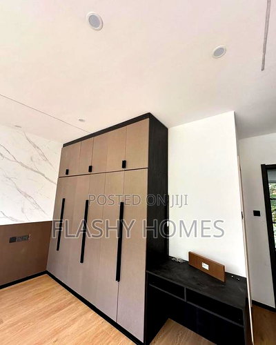 5bdrm Villa in Valley Arcade for sale - Image 8