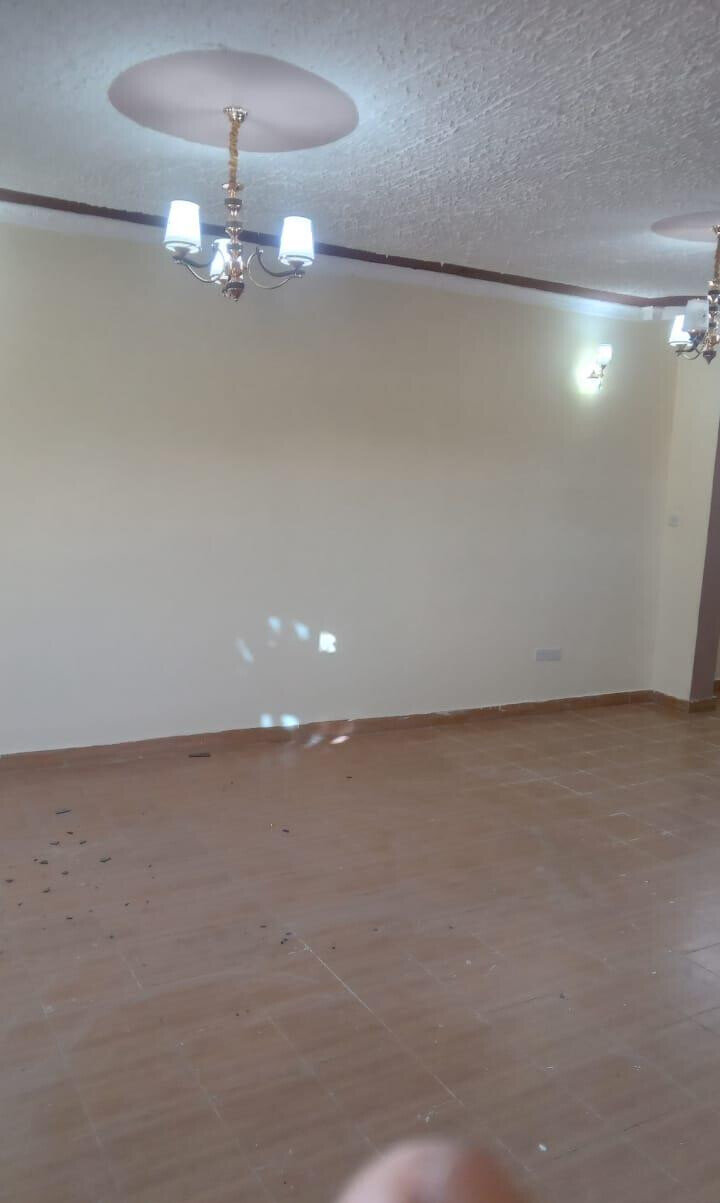 4-Bed Solar Townhouse with Mt Kenya Views & Train Access - Nanyuki