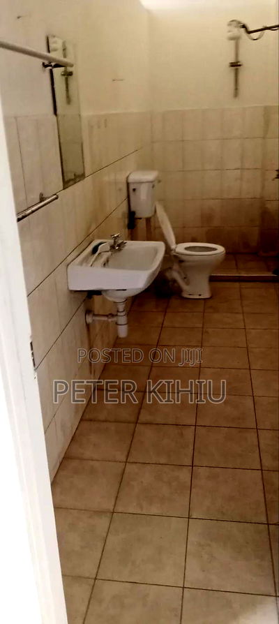 Godown for Sale 6900sqft in Industrial Area - Image 4