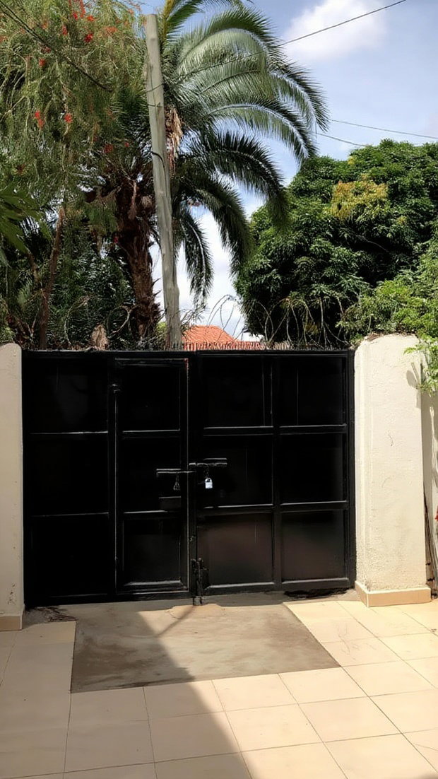 3bdrm Bungalow in Komarock for sale