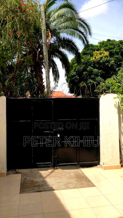 3bdrm Bungalow in Komarock for sale - Image 5