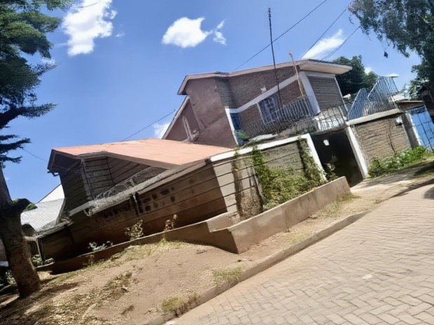 3bdrm Bungalow in Komarock for sale