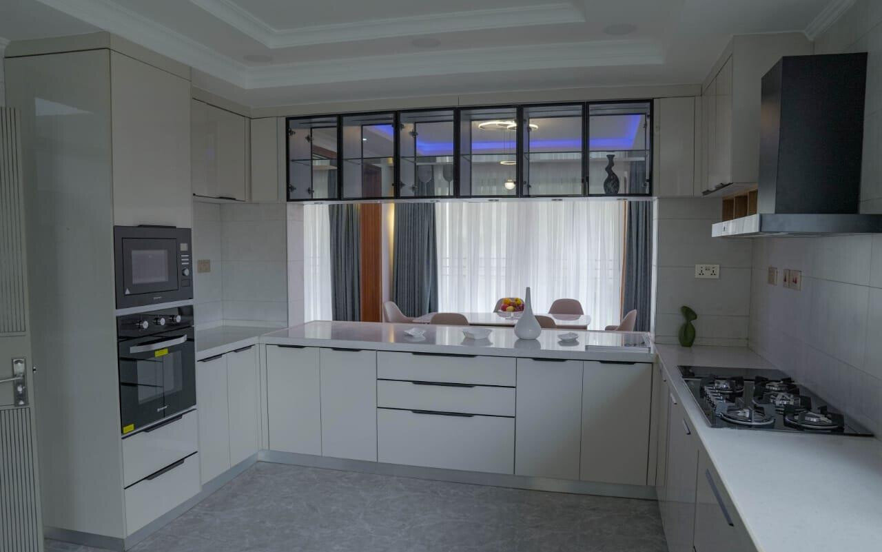 4BR Villa in Golf Estate with Steam Bath & DSQ - Kiambu